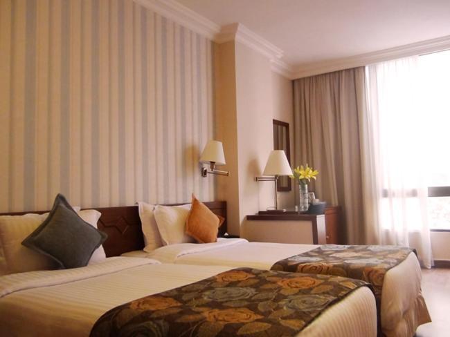 Orient Prince Hotel Beirut Room photo